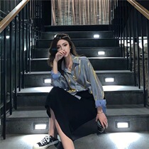 Small man fashion age age foreign atmosphere thin fried street temperament small fragrant wind professional two-piece set female 2021 New