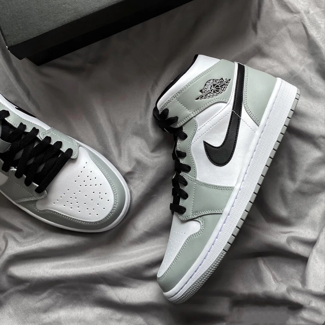 aj烟灰伯爵,高级冷淡上线