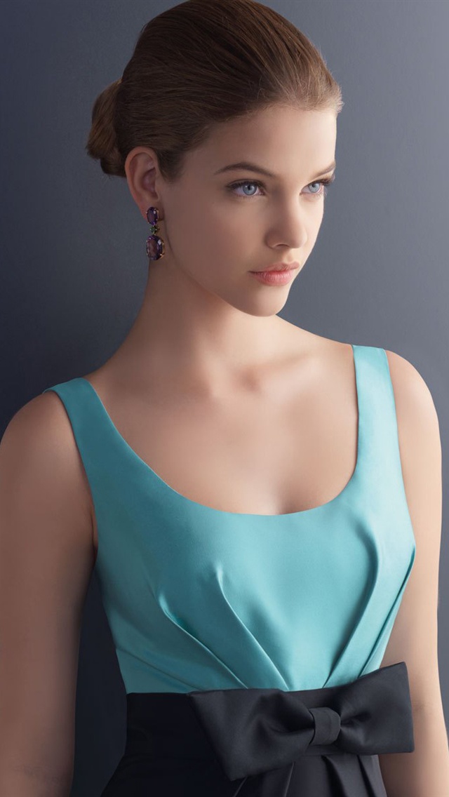 芭芭拉有声小9d)