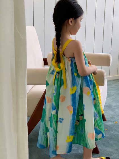2025 summer new Korean ins children's parent-child siblings wear ink graffiti printed shirt suspender skirt
2025 summer new Korean ins children's parent-child siblings wear ink graffiti printed shirt suspender skirt