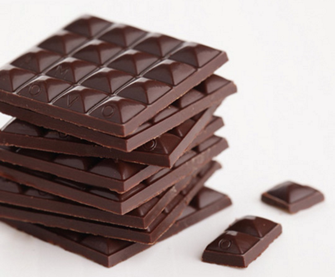 黑色正能量-amovo魔吻100%无糖纯黑巧克力礼盒