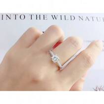 18K Gold Diamond Ring Wedding Diamond Ring Women 1 Carat Courting Engagement Ring Luxury Explicit Drill Group Inlaid