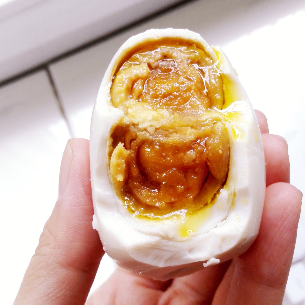 双黄咸鸭蛋