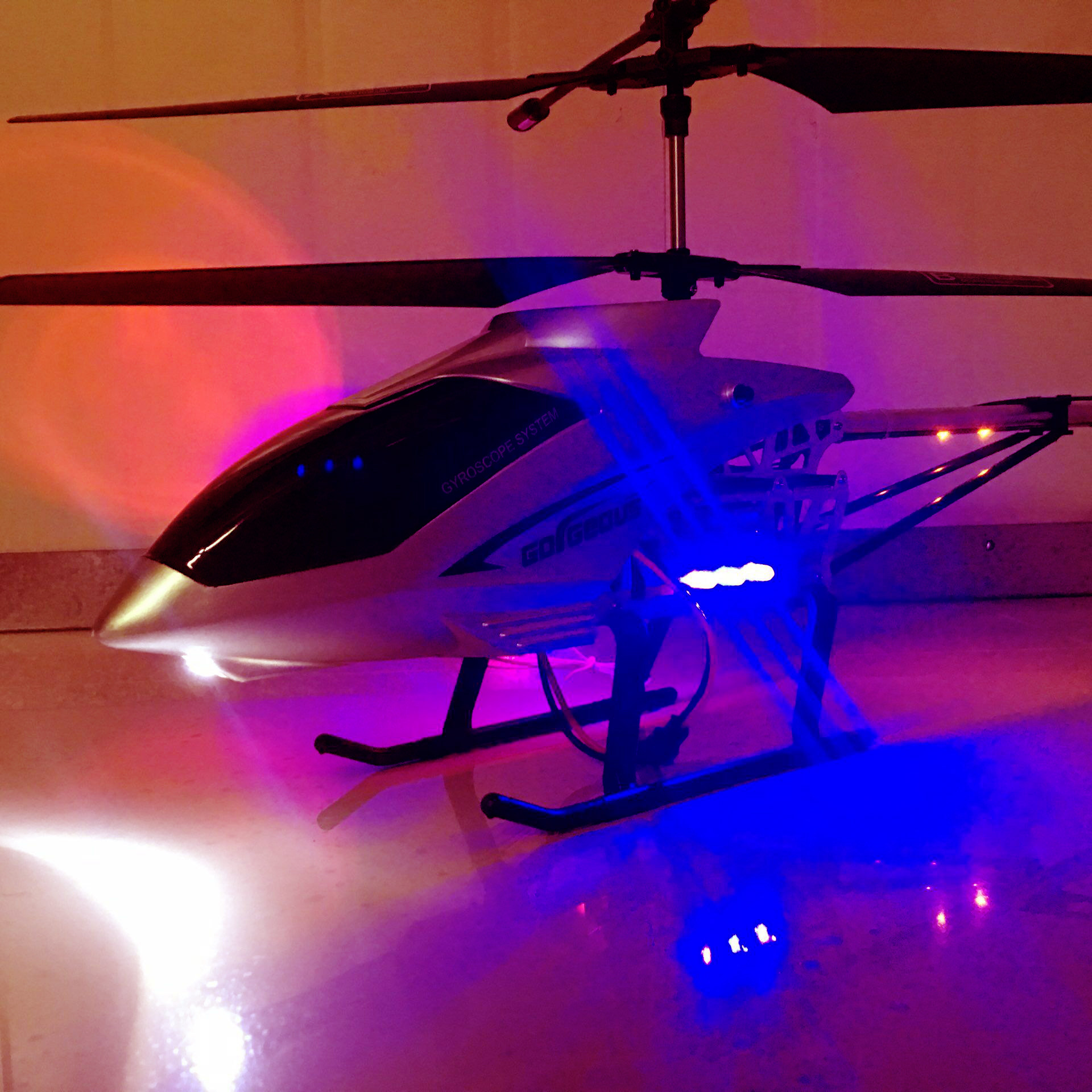 遥控飞机 直升机 无人机超大合金耐摔充电动飞行器航模型儿童玩具