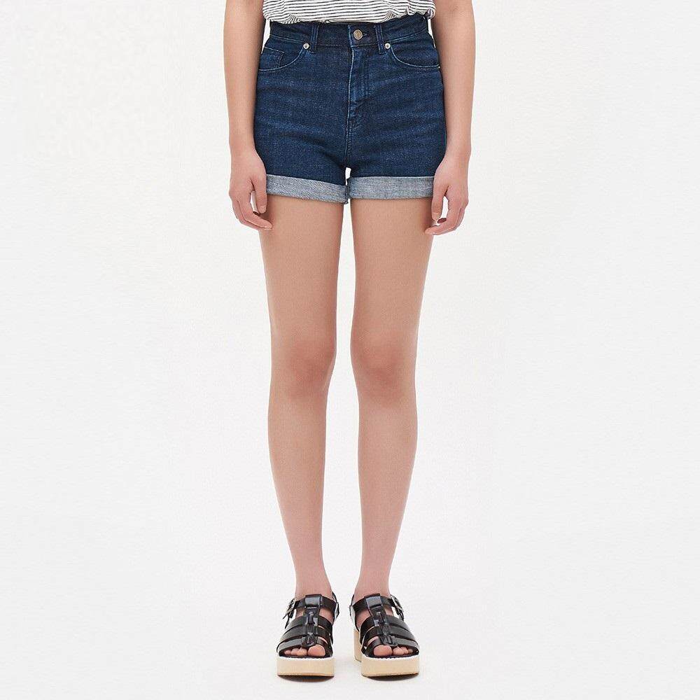 无需修图!美腿神器让你大腿赘肉隐形