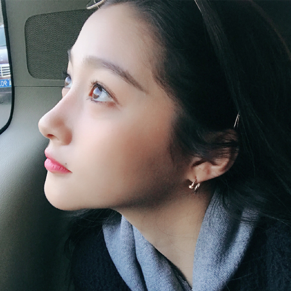 欧莱雅又添新面孔,关晓彤出征戛纳啦!