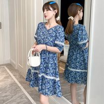 2021 Summer new French style Fashion Body Temperamental Pregnant Woman Lian dress Korean version Splicing Lace Shatters A-character dress