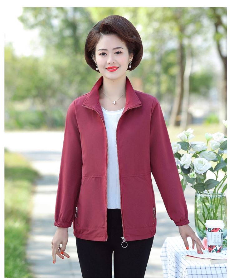 女士风衣 suntek妈妈春秋装外套新款中年女款洋气风衣短款中老年女人