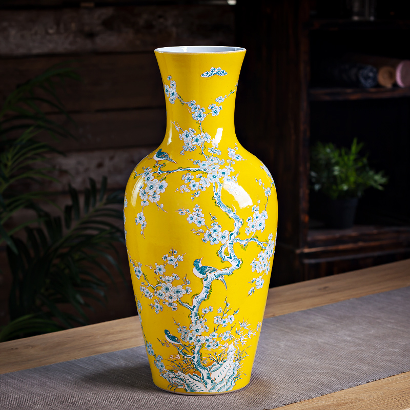 Jingdezhen ceramic antique kangxi vase furnishing articles large hand made yellow flower arranging Chinese ancient frame sitting room adornment