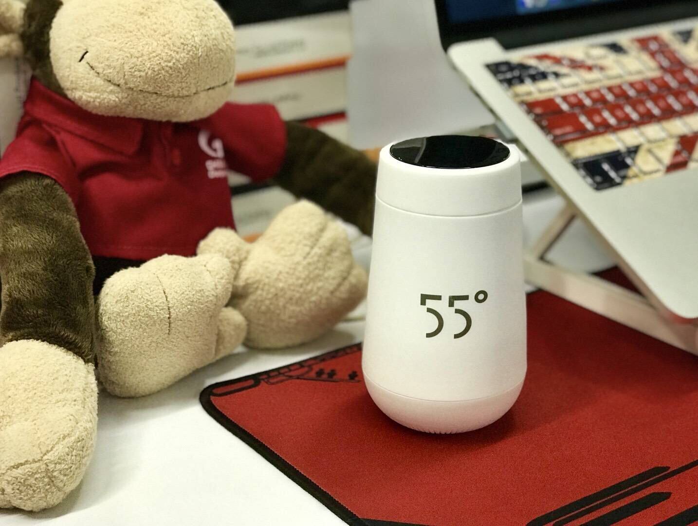 新品55度智能降温杯魔色moscup快速降温杯摇摇杯子智能感温水杯