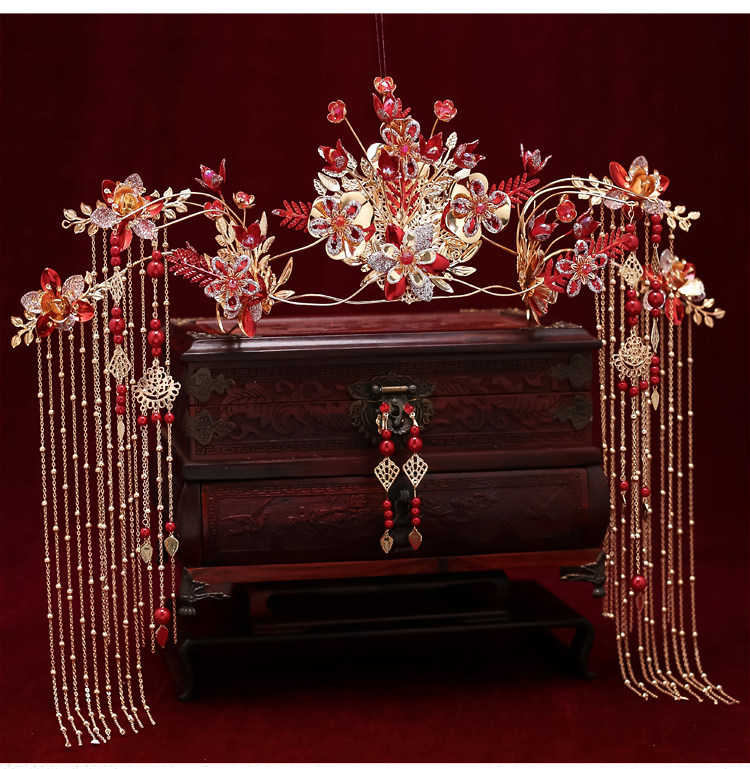 2021新款中式凤冠红色简约大气适合圆脸新娘秀禾服头饰配饰品梓妍