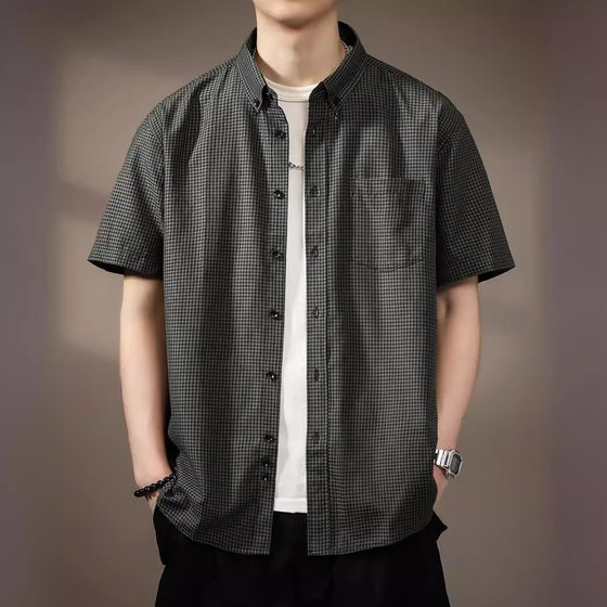American retro plaid short-sleeved shirt for men in summer thin loose large size 1 plus fat plus size casual jacket for men
American retro plaid short-sleeved shirt for men in summer thin loose large size 1 plus fat plus size casual jacket for men