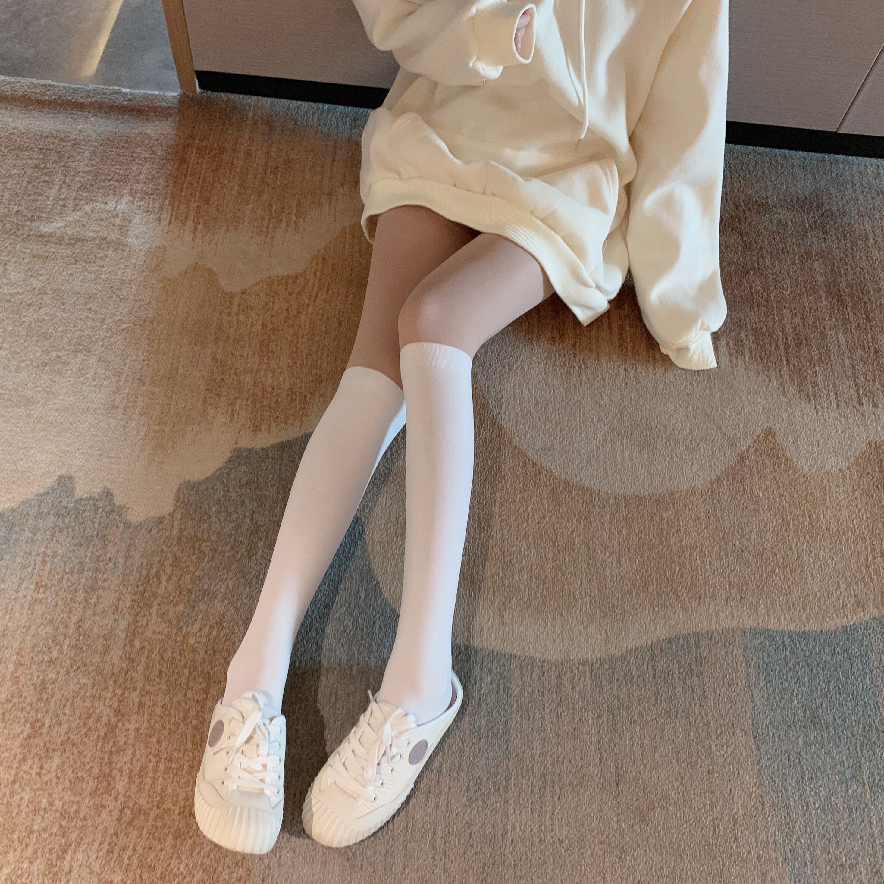 实拍实价 网红逼真防掉假小腿袜黑色白色假中短筒天鹅绒连裤袜