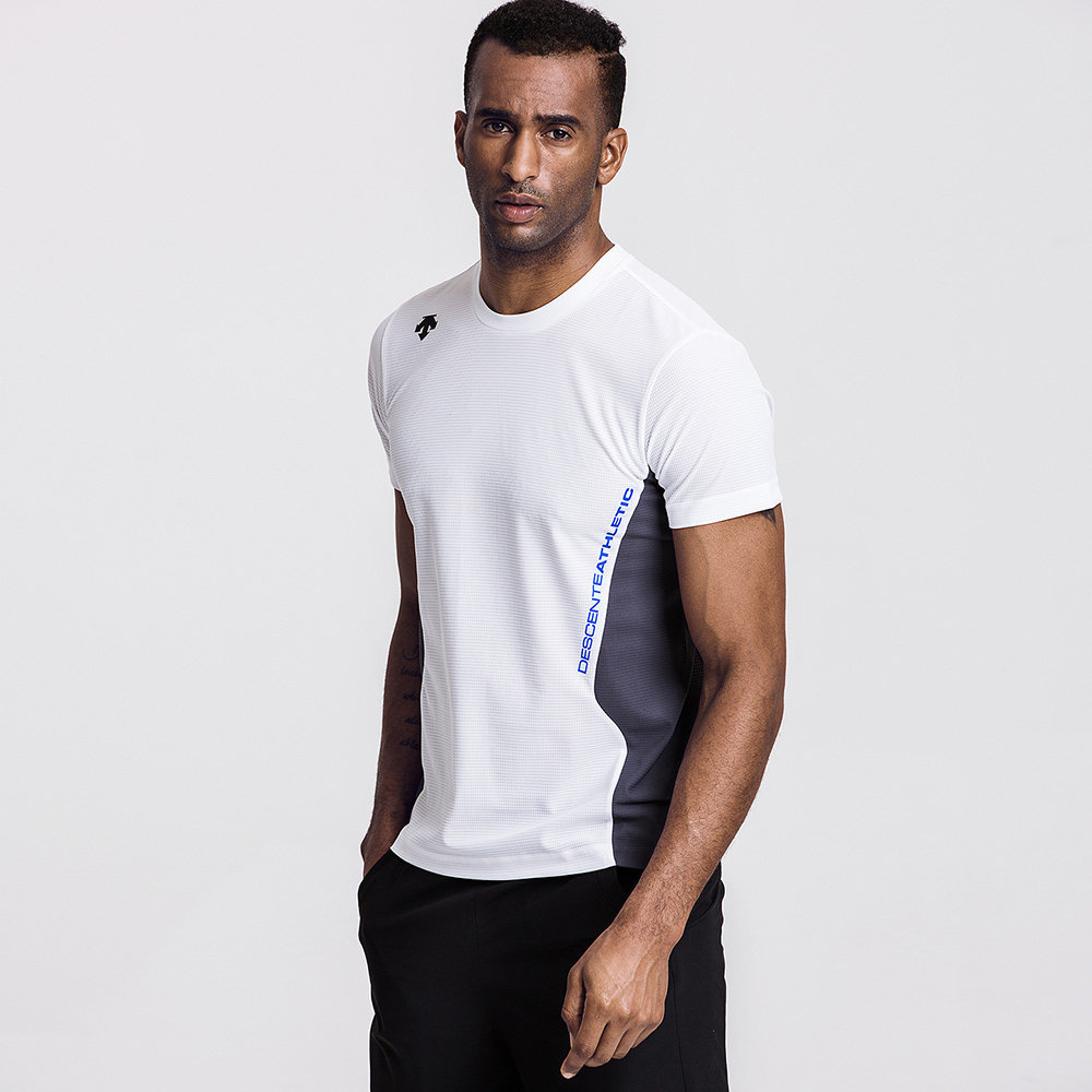 descente迪桑特 男子短袖t恤 速干透气功能性训练t恤d7121tts11