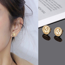Golden earrings simple cold wind 925 sterling silver needle advanced sense retro harbor style head portrait 2021 New Tide