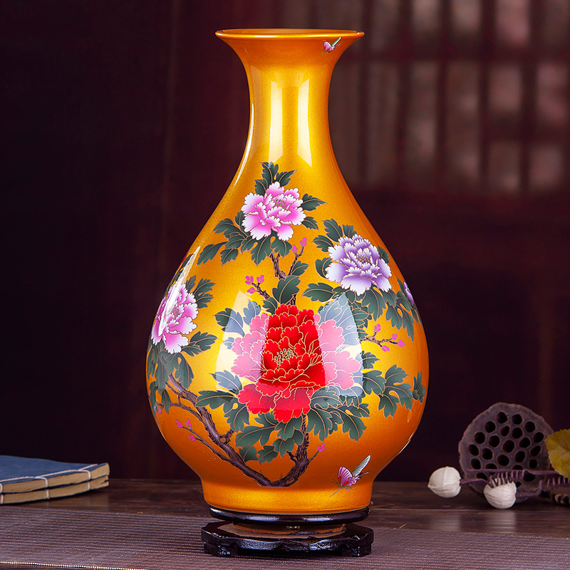 Jingdezhen ceramics red crystal glaze vase flower arranging I and contracted creative home sitting room adornment is placed