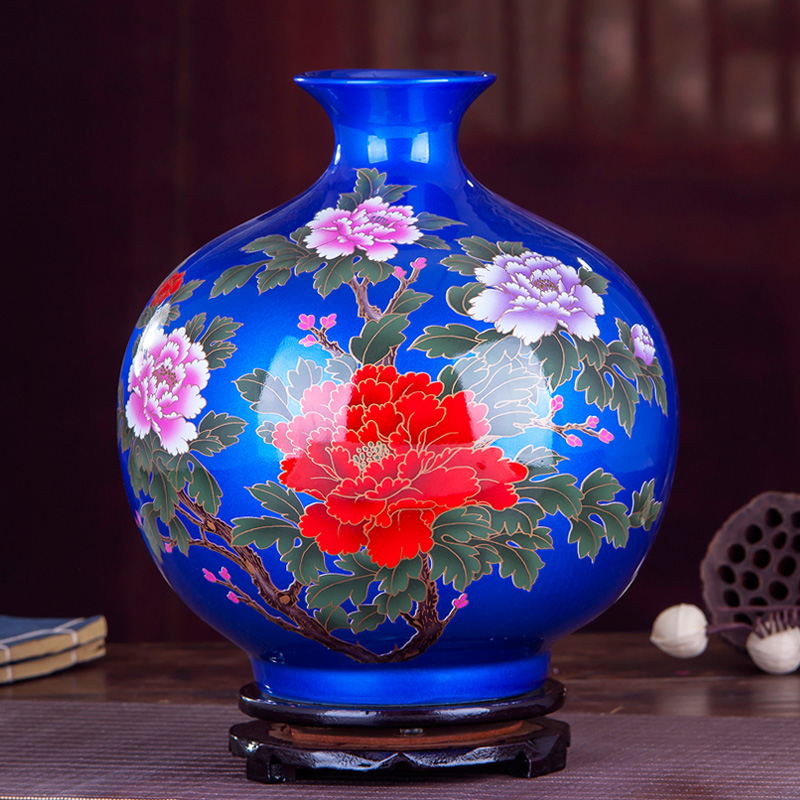 Jingdezhen ceramics red crystal glaze vase flower arranging I and contracted creative home sitting room adornment is placed