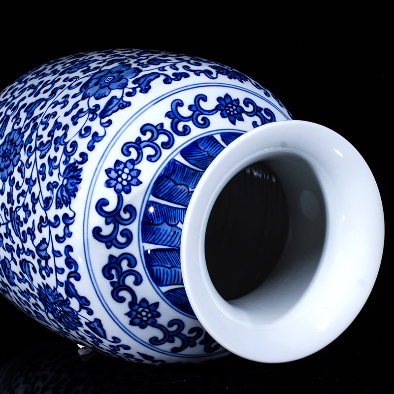 Jingdezhen ceramics imitation the qing qianlong blue auspicious pattern design of Chinese style living room home furnishing articles