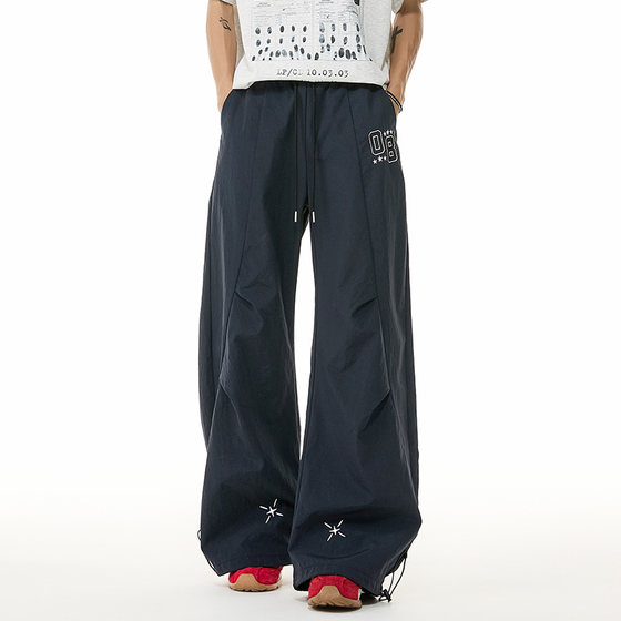 Ice silk cool paratrooper pants men's summer loose straight casual pants men's American fashion sports work pants
Ice silk cool paratrooper pants men's summer loose straight casual pants men's American fashion sports work pants