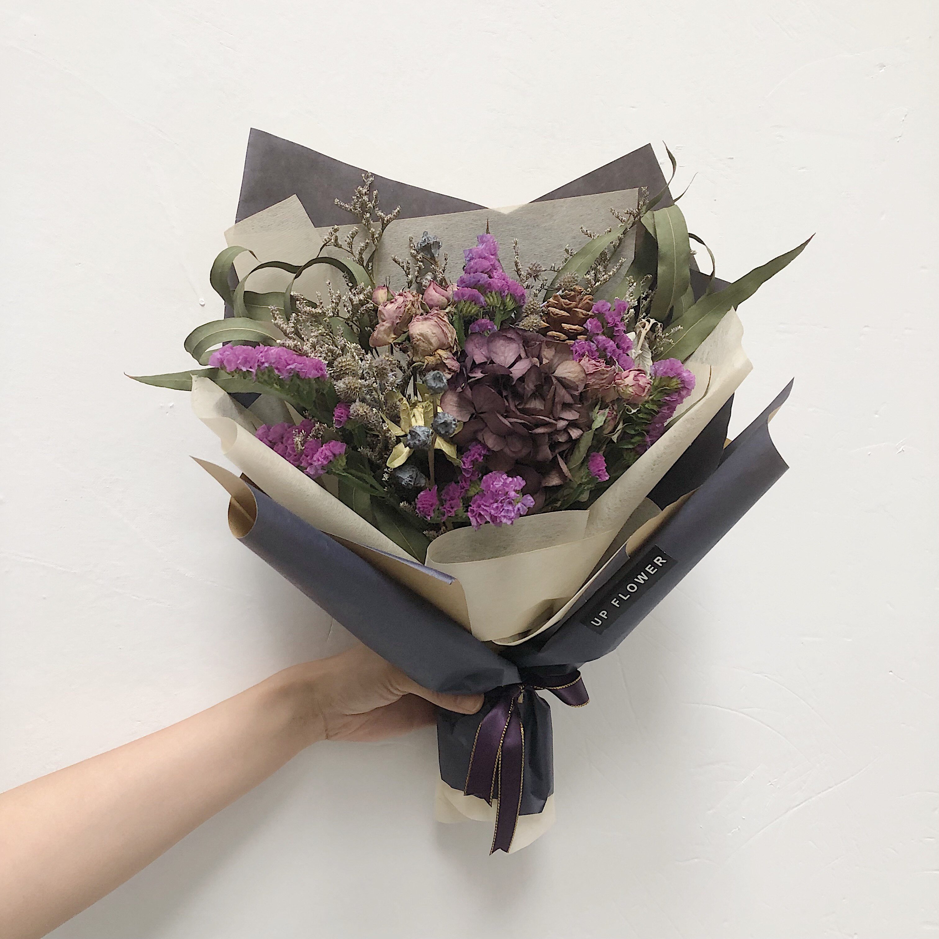 ins韩风绣球干花束生日答谢客户女人节带礼盒伴手礼物定制