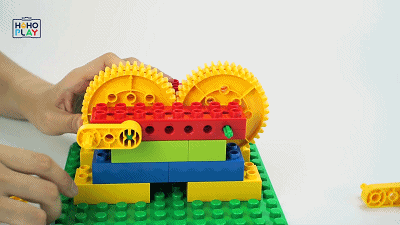 猴猴玩实验室:乐高课堂 佩奇与压面机