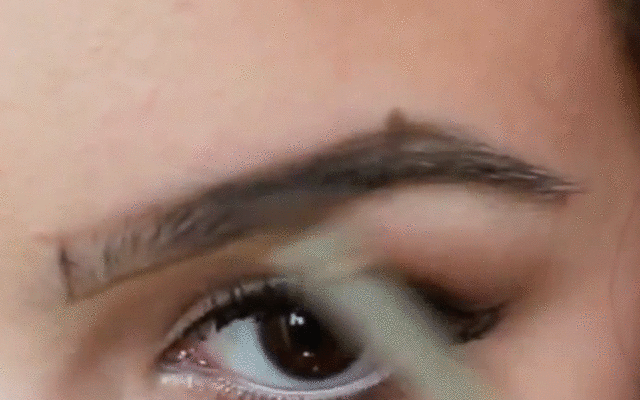 超模利落帅气的野生眉毛,你想要吗?