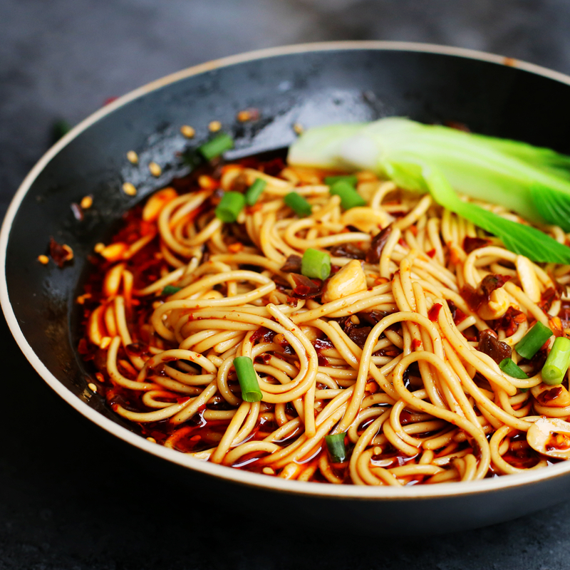 正宗重庆小面重庆特产香辣小面阿囧家泡面面条 1袋装满39元包邮