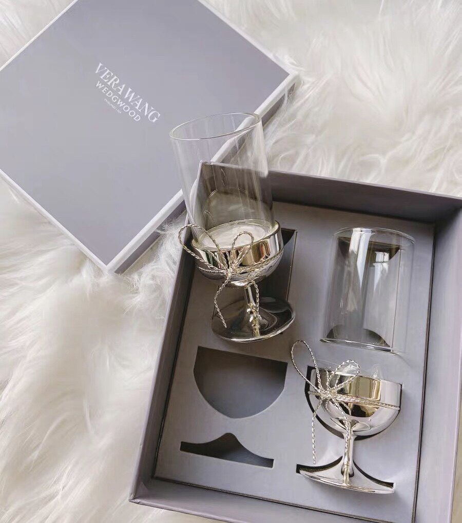 wedgwood verawang王薇薇爱之结高脚香槟酒杯对杯结婚生日礼物