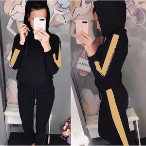 9540 European and American hot sale 2019 Amazon hot autumn new women’s Hooded Sweater Set