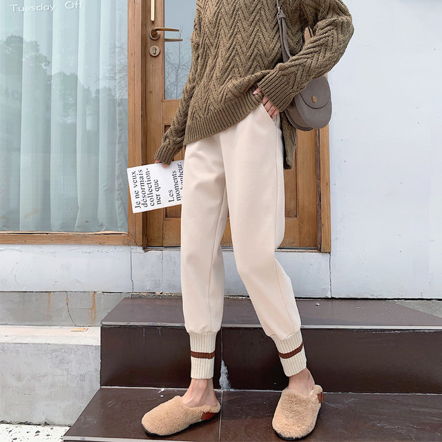 Harlan pants female spring and autumn 2020 new knitted woolen radish pants Korean thick warm warm loose net red grandma pants Harlan pants female spring and autumn 2020 new knitted woolen radish pants Korean thick warm warm loose net red grandma pants