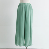 Lithuania selected designer cooperation heavy industry folded sniffing skirts 18053004F