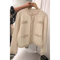 2020 New long sleeve round collar small fragrant wind soft glutinous knit cardiovert sweater jacket female thick outlap blouse
