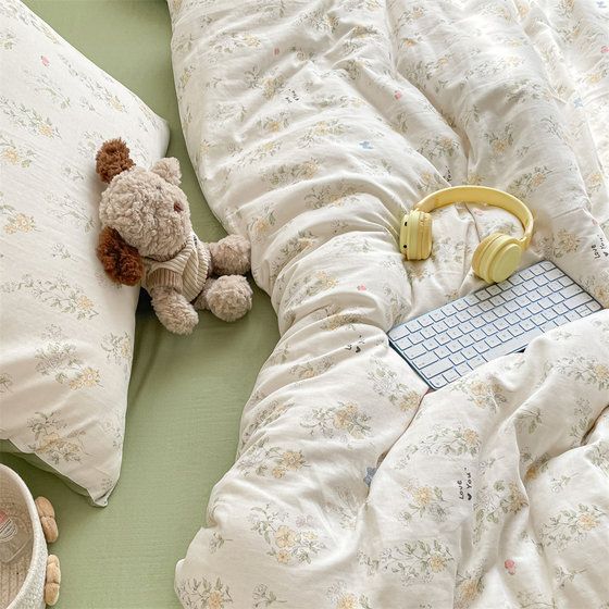 Class A mother and baby grade double layer yarn four-piece set pure cotton 2025 new bed sheet quilt cover dormitory bed three-piece set 4
Class A mother and baby grade double layer yarn four-piece set pure cotton 2025 new bed sheet quilt cover dormitory bed three-piece set 4