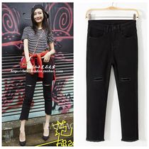 Wang Ou the same eight-point jeans female hole straight pants student black stretch thin raw edge nine-point pants 2019