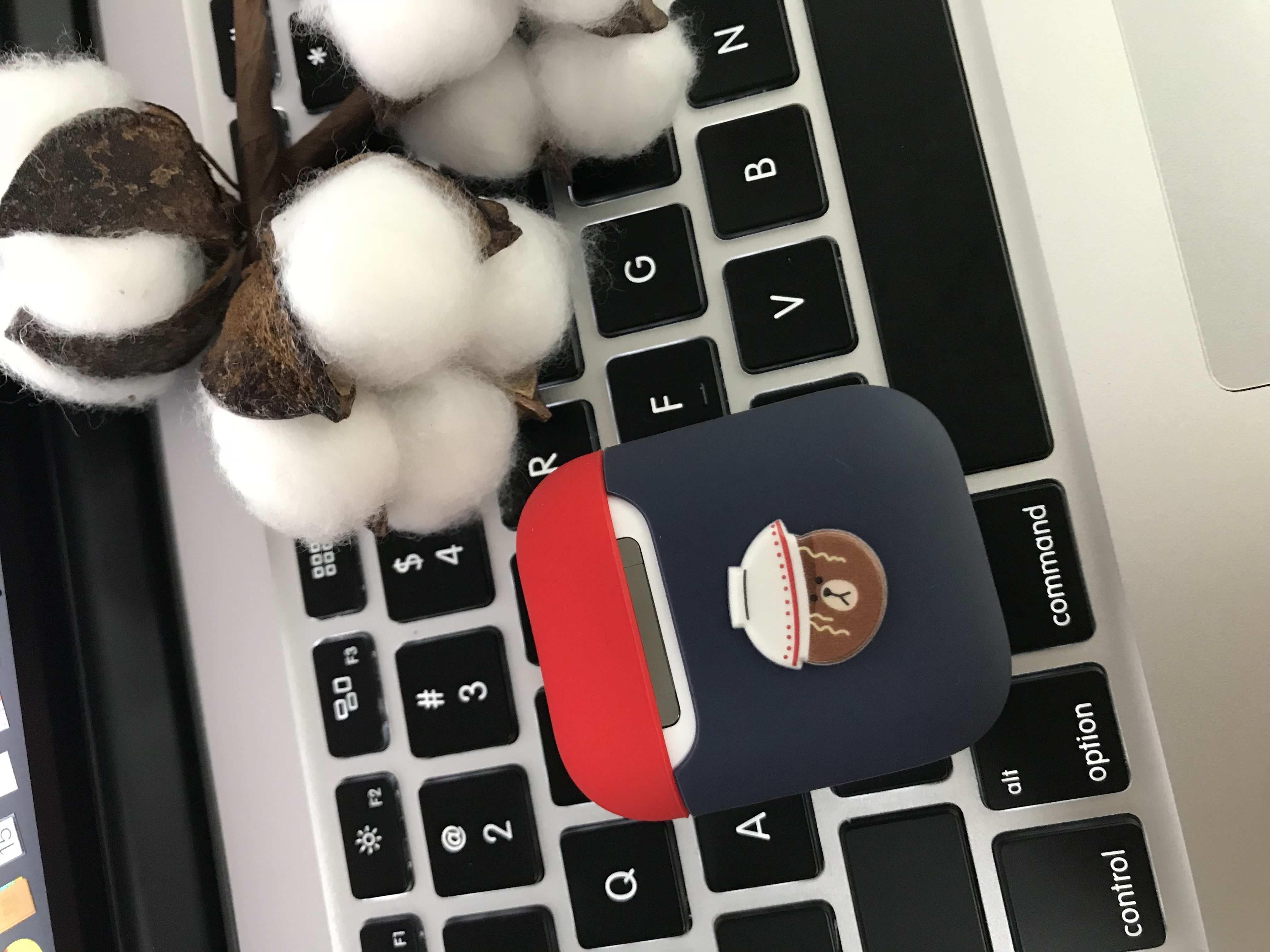 airpods保护套二代通用 苹果无线耳机盒液态硅胶不沾灰超薄damon_邵武