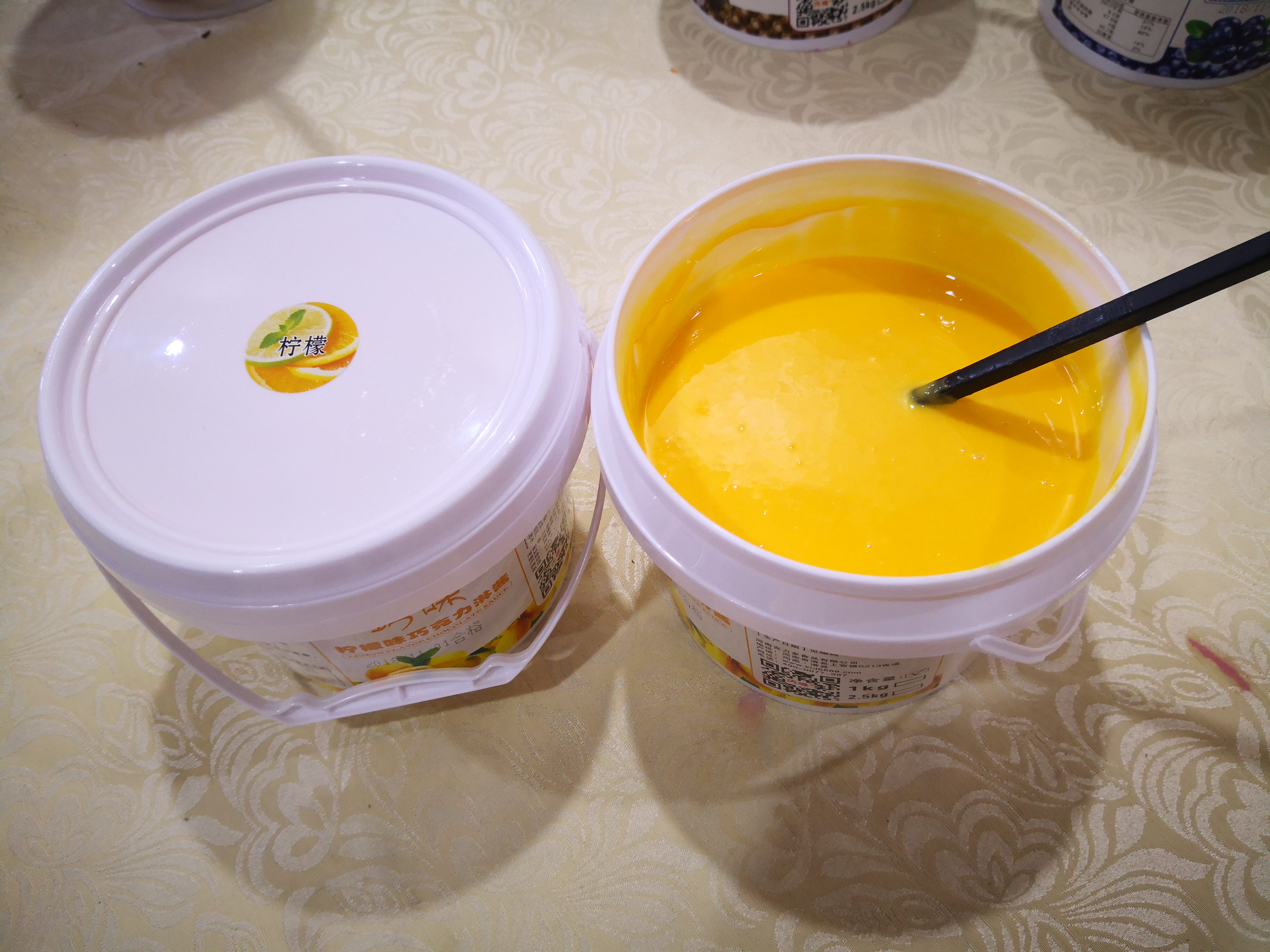 淋面酱 淋面蛋糕 1kg 白巧克力淋面酱 草莓 黑巧淋面酱 多省包邮