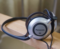 Out of Print good sound Panasonic D sound CD matching headset back-of-head hanging ear short line version 50cm