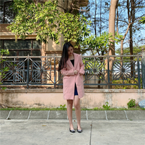 Attachment to its P Series PRJW64901E new mall with the same pure color flipping fashion casual jacket