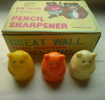 Nostalgic old inventory 1988 Great Wall brand pencil sharpener pencil knife bear