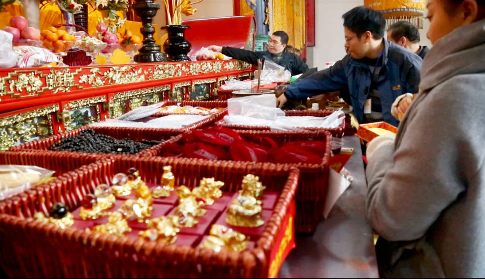 年开运金生径山寺开光祈福法会可以调整风水的物品或护佑自己的幸运物