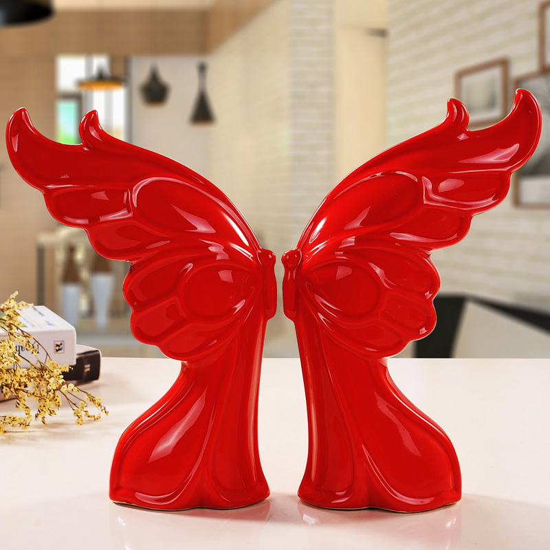 Modern ceramic arts and crafts creative wedding furnishing articles wine TV ark, sitting room adornment is placed butterfly lovers