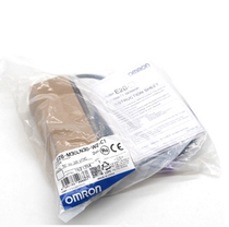 Original dress Omron brand new E2B-M30LN30-C1 E2B-M30LN30-WZ-B1