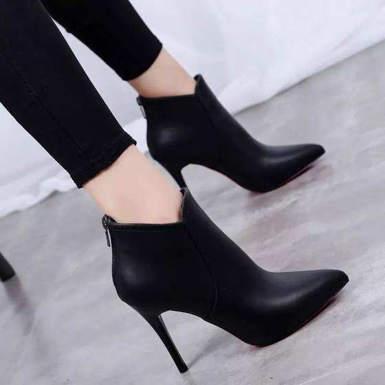 Shoes female high -heeled women's boots pointed short boots behind the zipper comfort Martin boots women's shoes single boots fashion boots PU
Shoes female high -heeled women's boots pointed short boots behind the zipper comfort Martin boots women's shoes single boots fashion boots PU