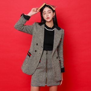 Solid color thin wool coat + zipper high waist skirt