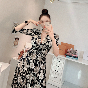 Spring and summer Korean Style Floral fit V-Neck long slit wrap dress