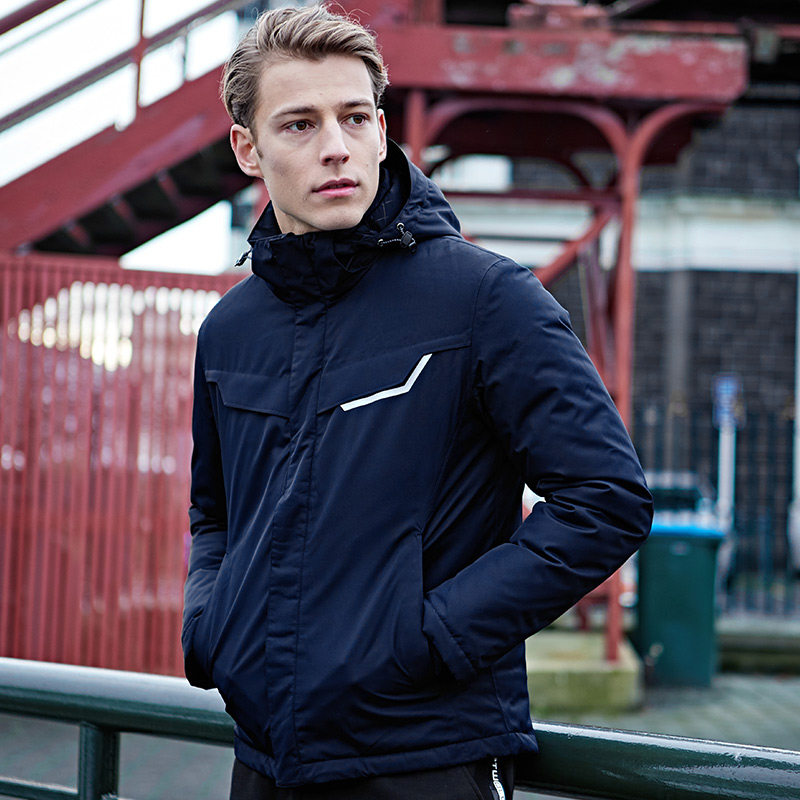 七匹狼 18年冬季新品 防水防污短款轻薄 男式运动羽绒服 天猫优惠券折后￥359包邮（￥559-200）多色多款可选