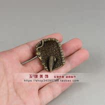 Vintage made old pure copper brass small dustpan full of food and clothing small pendant pendant