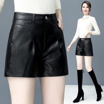 Black leather shorts women 2021 new fall Korean version fashion high waist loose with slim casual outwear leather pants