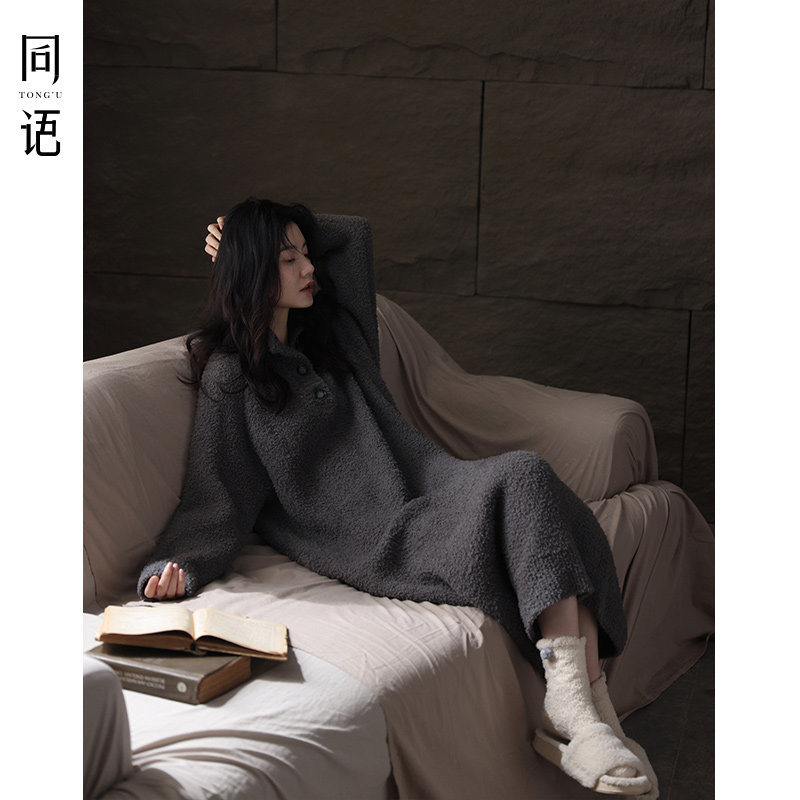 Same language Coral Suede Sleeping Dress Lady Autumn Winter style Thickening Long Dress Lady Pyjamas half suede plus suede Home Clothing-Taobao