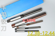 Straight shank hand with hinged knife 12 38 38 39 39 12 4 12 12 12 41 12 42 12 43 43 44 44 D4H7H8